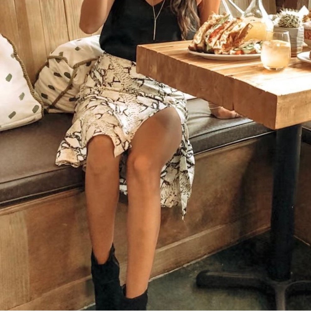 Snake print midi skirt. Princess Polly